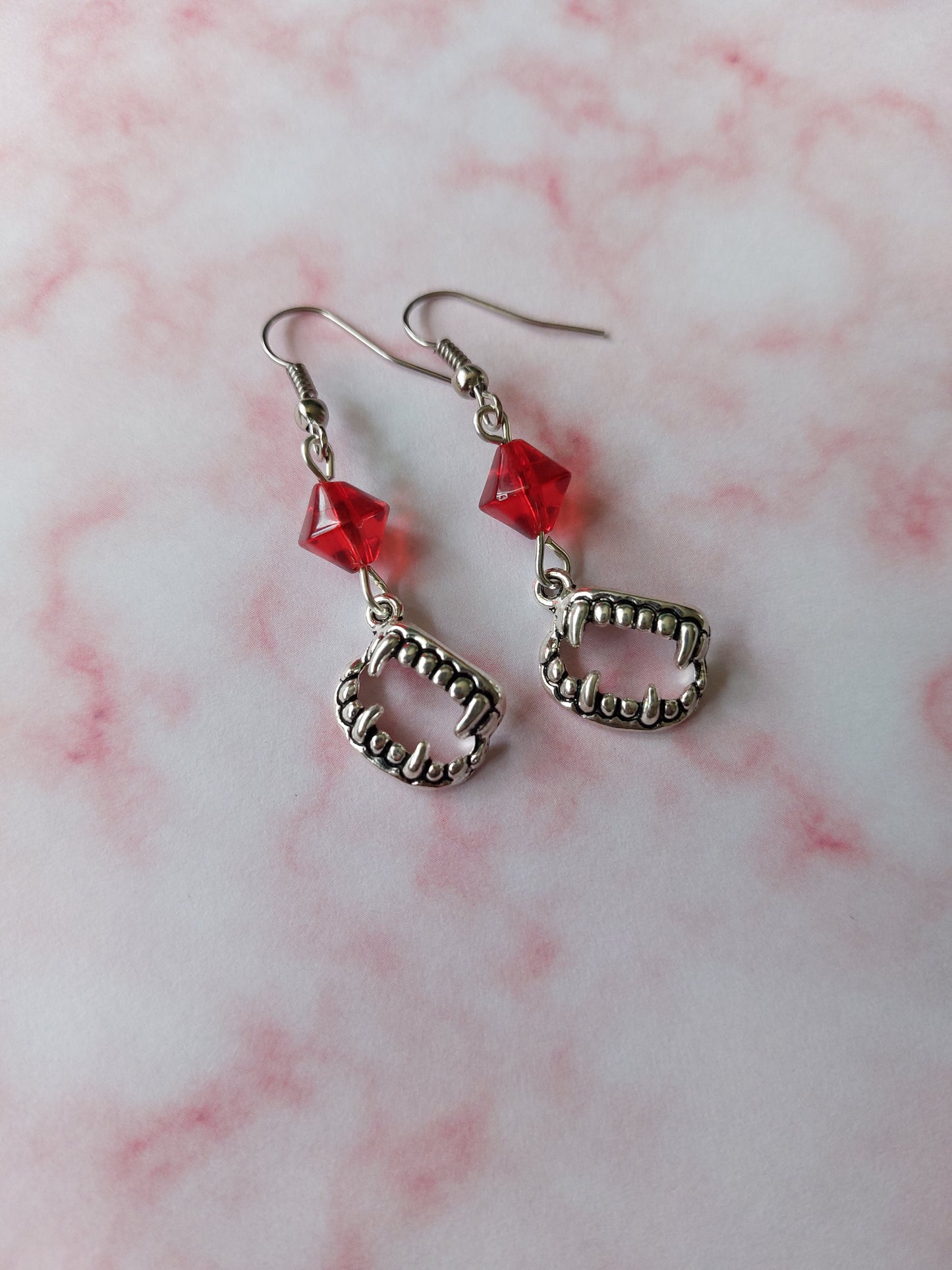 Vampire Fang Earrings | Red Glass Bead Gothic Dangle Earrings | Halloween Jewellery | Silver Fang Charms