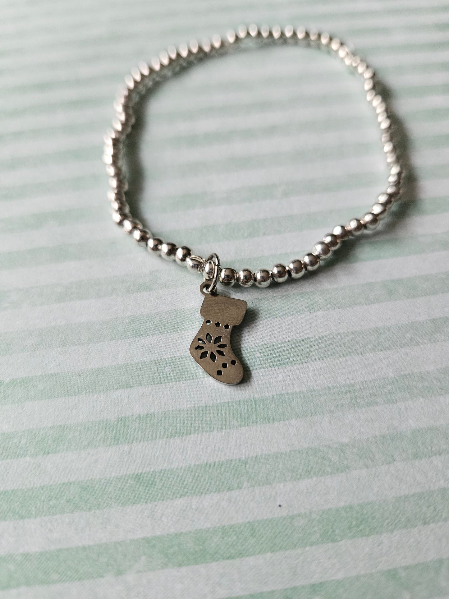 Beaded Christmas Stocking Charm Bracelet | Elastic Silver Tone Jewelry | Holiday Gift | Festive Bracelet