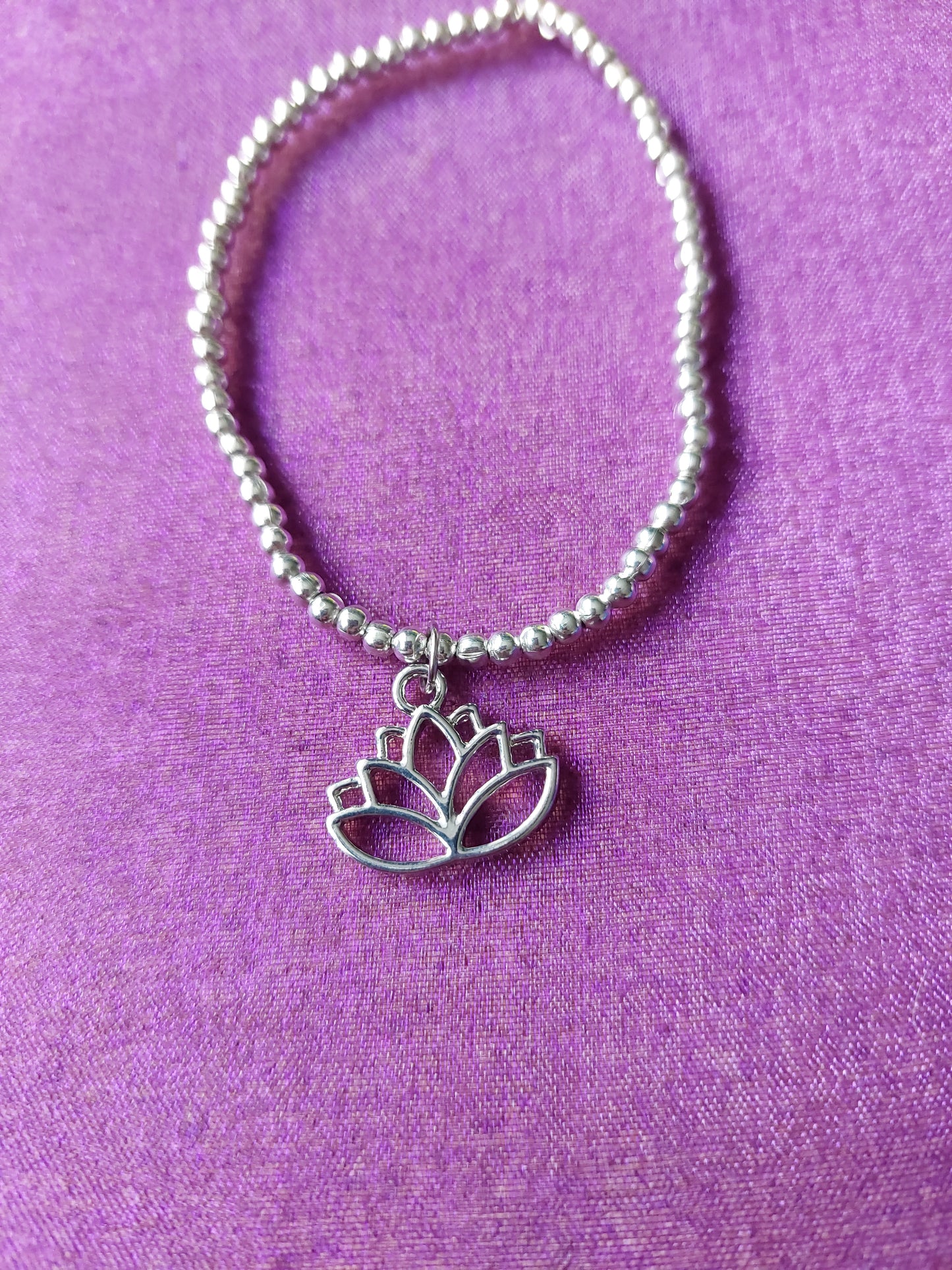 Lotus Flower Charm Bracelet | Beaded Elastic Jewellery | Yoga & Spiritual Statement Accessory
