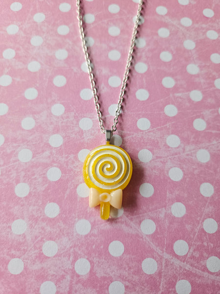 swirl lollipop necklace - yellow 