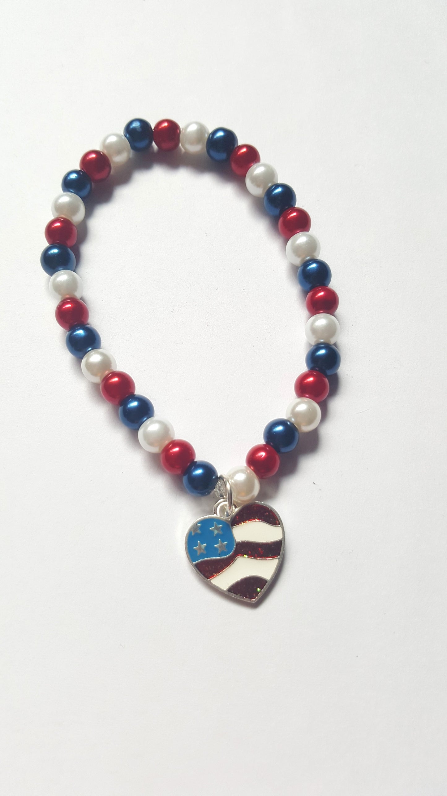 Patriotic USA Flag Bracelet | Beaded Pearl Charm Bracelet | Elasticated Red White Blue Jewelry Gift