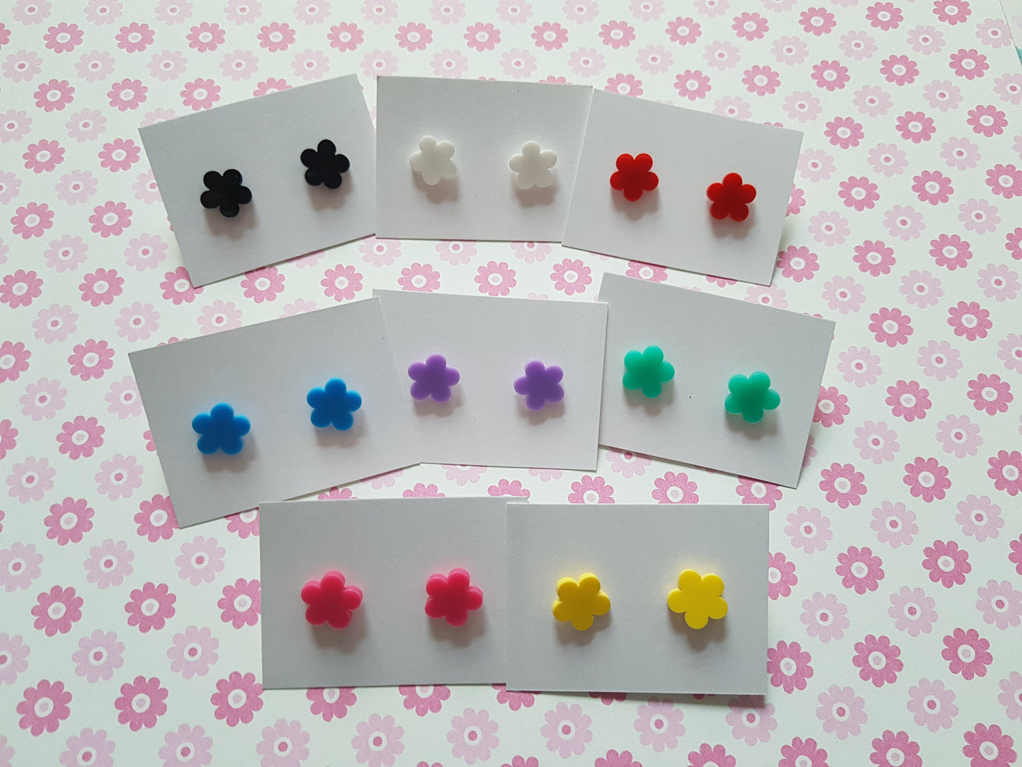 Colorful Flower Stud Earrings - Tiny Acrylic Silver Plated Earrings for Everyday Wear, Gifts & Kawaii Accessories