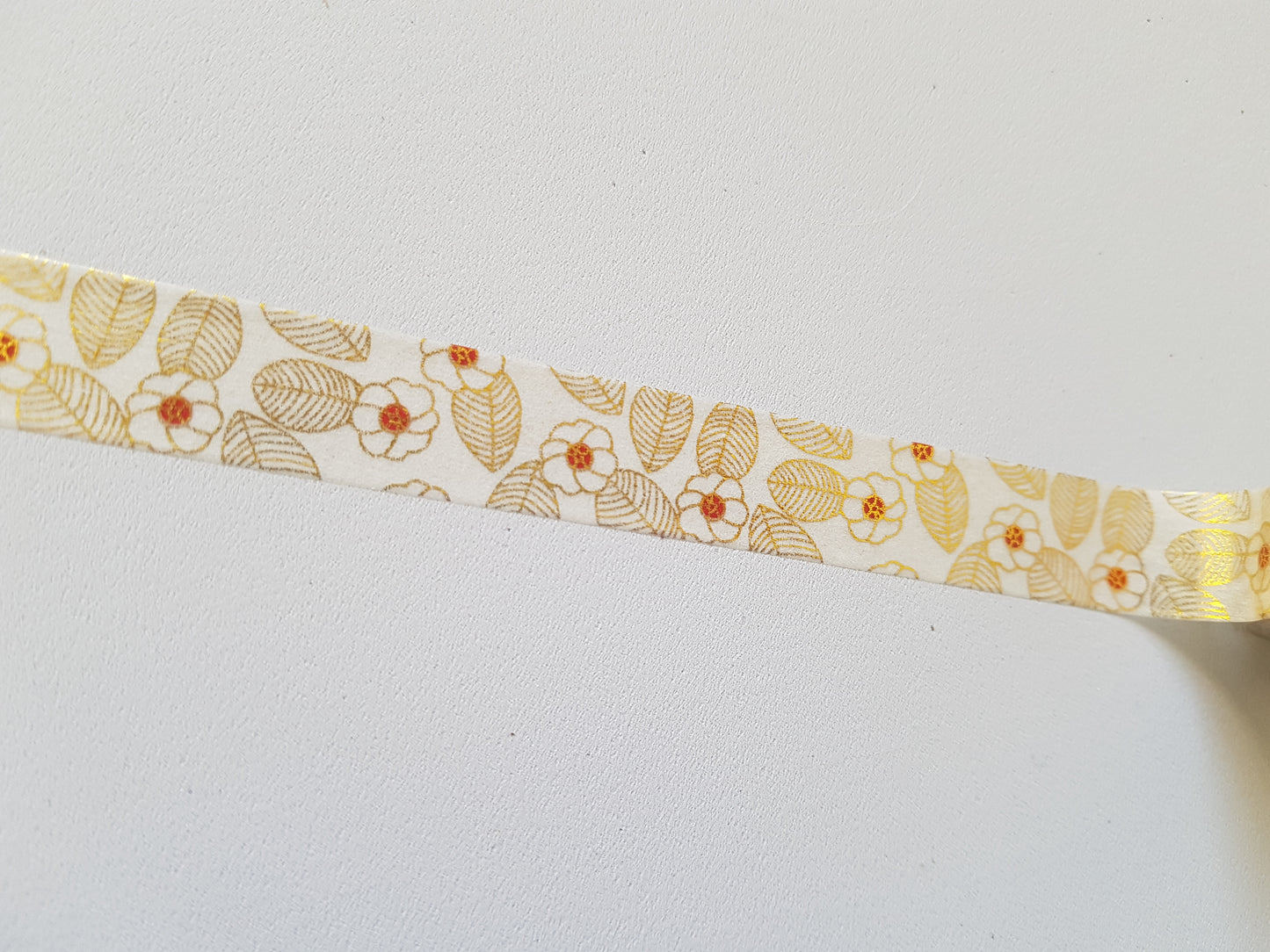 10m washi tape - 15mm - metallic - gold flowers