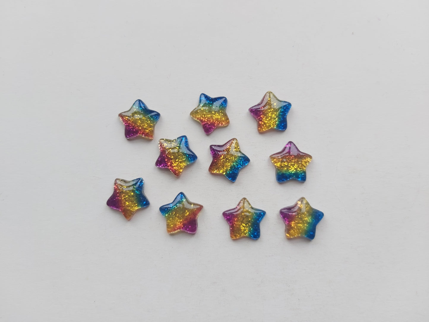 10 x Rainbow Star Glitter Flatback Cabochons | 16mm Resin Embellishments for DIY Crafts, Scrapbooking & Accessories
