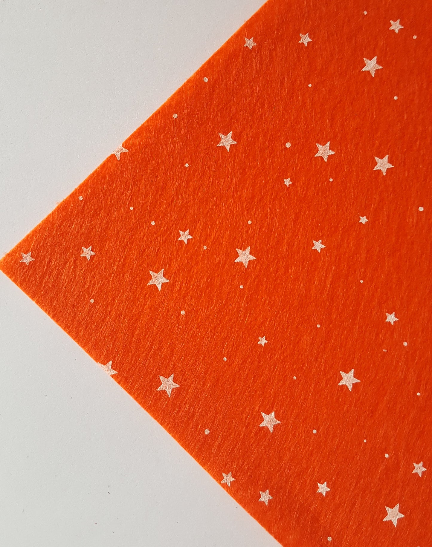 printed stars felt - orange