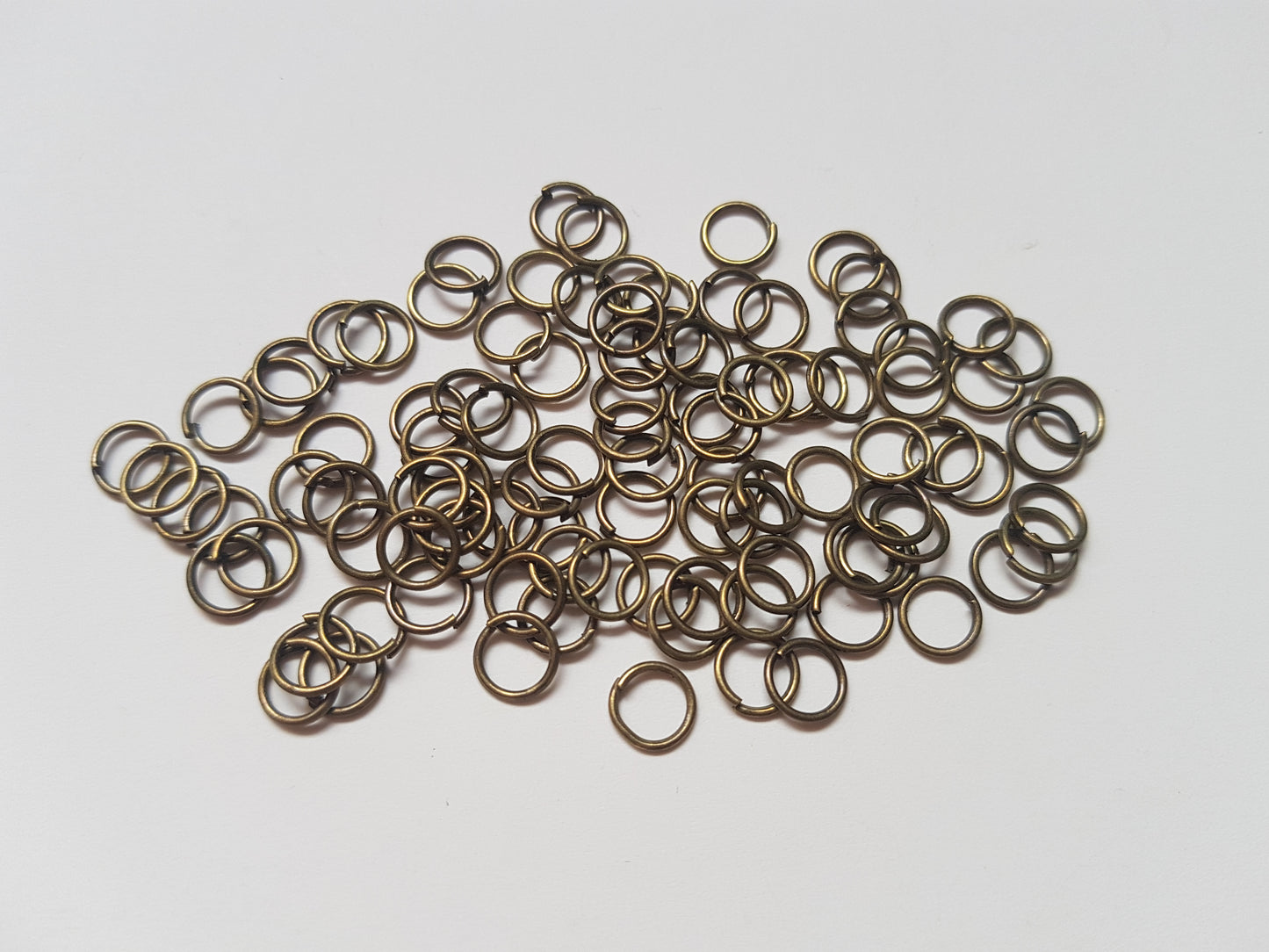 1 x Pack Antique Bronze Jump Rings | Unsoldered Jewellery Findings for DIY Bracelets, Necklaces & Craft Projects