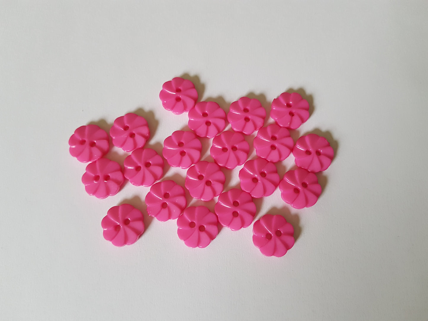 20 x 14mm Flower Acrylic Buttons | 2-Hole DIY Craft Buttons for Sewing, Scrapbooking & Handmade Projects