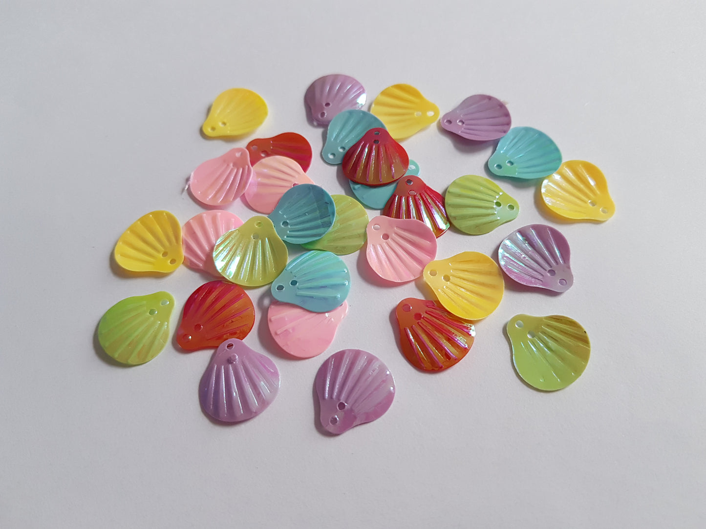 30 x AB Plated Seashell Sequins | PVC Craft Embellishments for Scrapbooking, DIY Projects, Cards & Jewelry Making