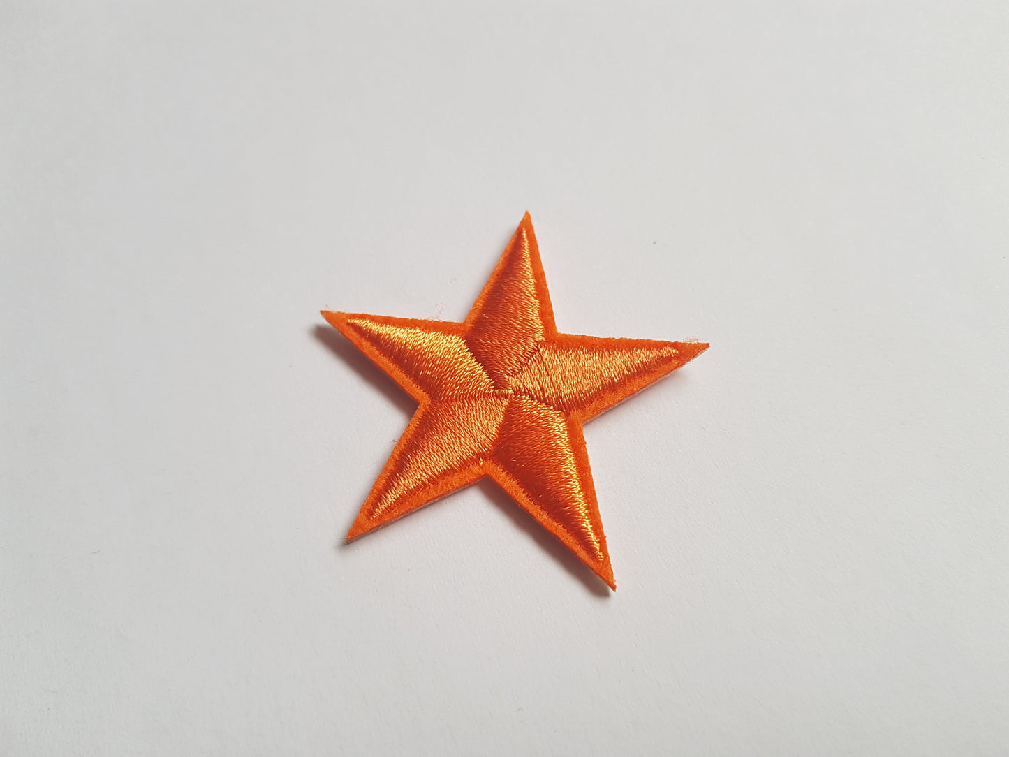 45mm star applique - orange