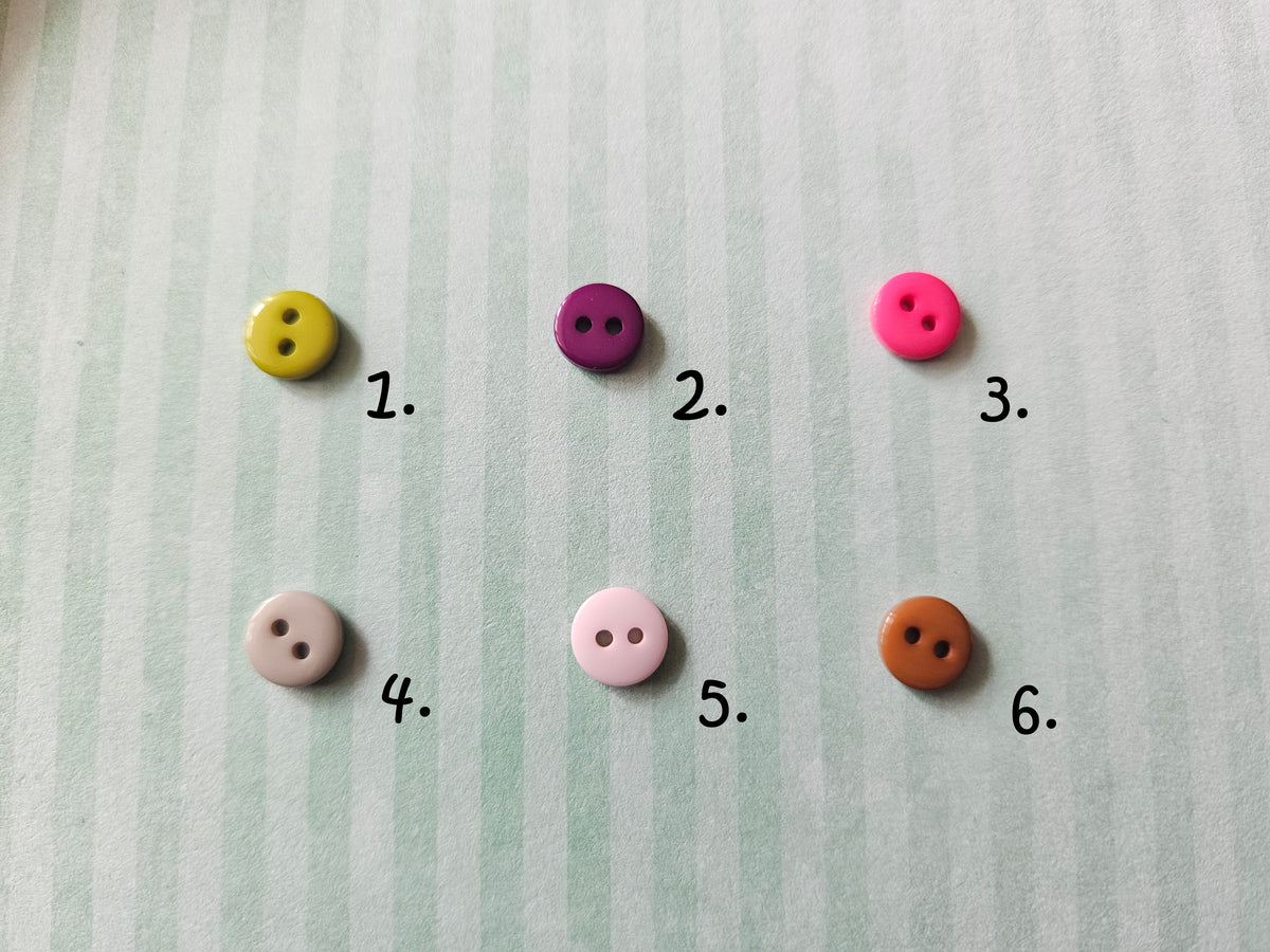 Mini Button Bracelet | Beaded Resin Button Bracelet | Colourful Silver Tone Stretch Bracelet | Cute Alternative Jewellery | Various Colours