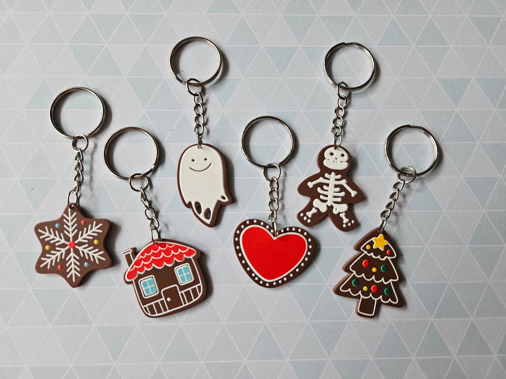 Christmas Cookie Keyring | Resin Pendant Keychain | Cute Holiday Bag or Key Accessory | Handmade Festive Gift