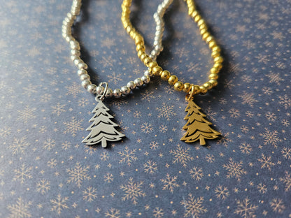 Beaded Christmas Tree Bracelet | Gold or Silver Tone | Stainless Steel Charm | Elasticated Festive Holiday Jewellery