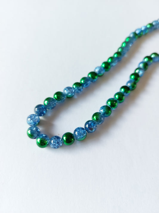 6mm half-plated crackle glass beads - blue (green plating)