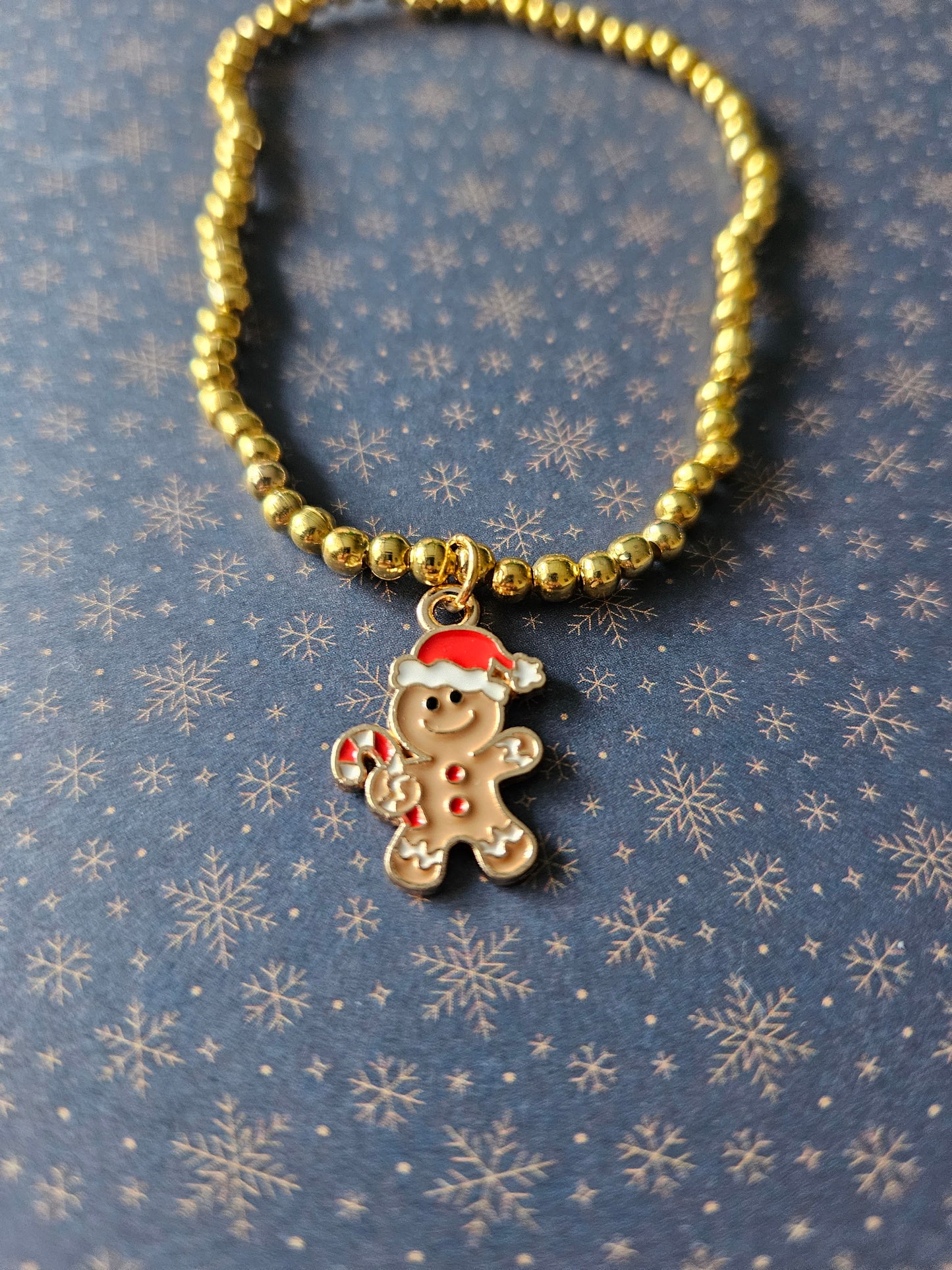 Beaded Gingerbread Man Bracelet | Gold Tone Beads | Enamel Charm | Elasticated Festive Christmas Jewellery Gift