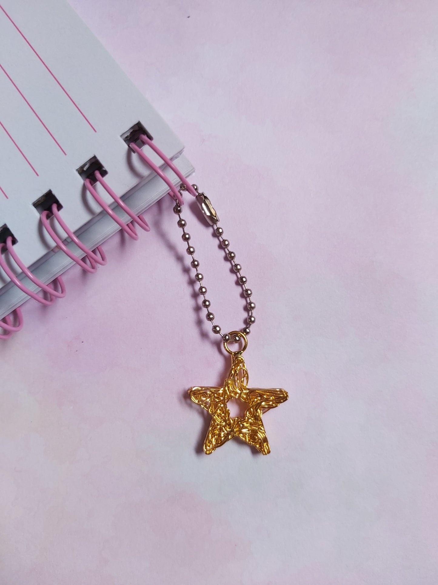 wire star planner charm - gold