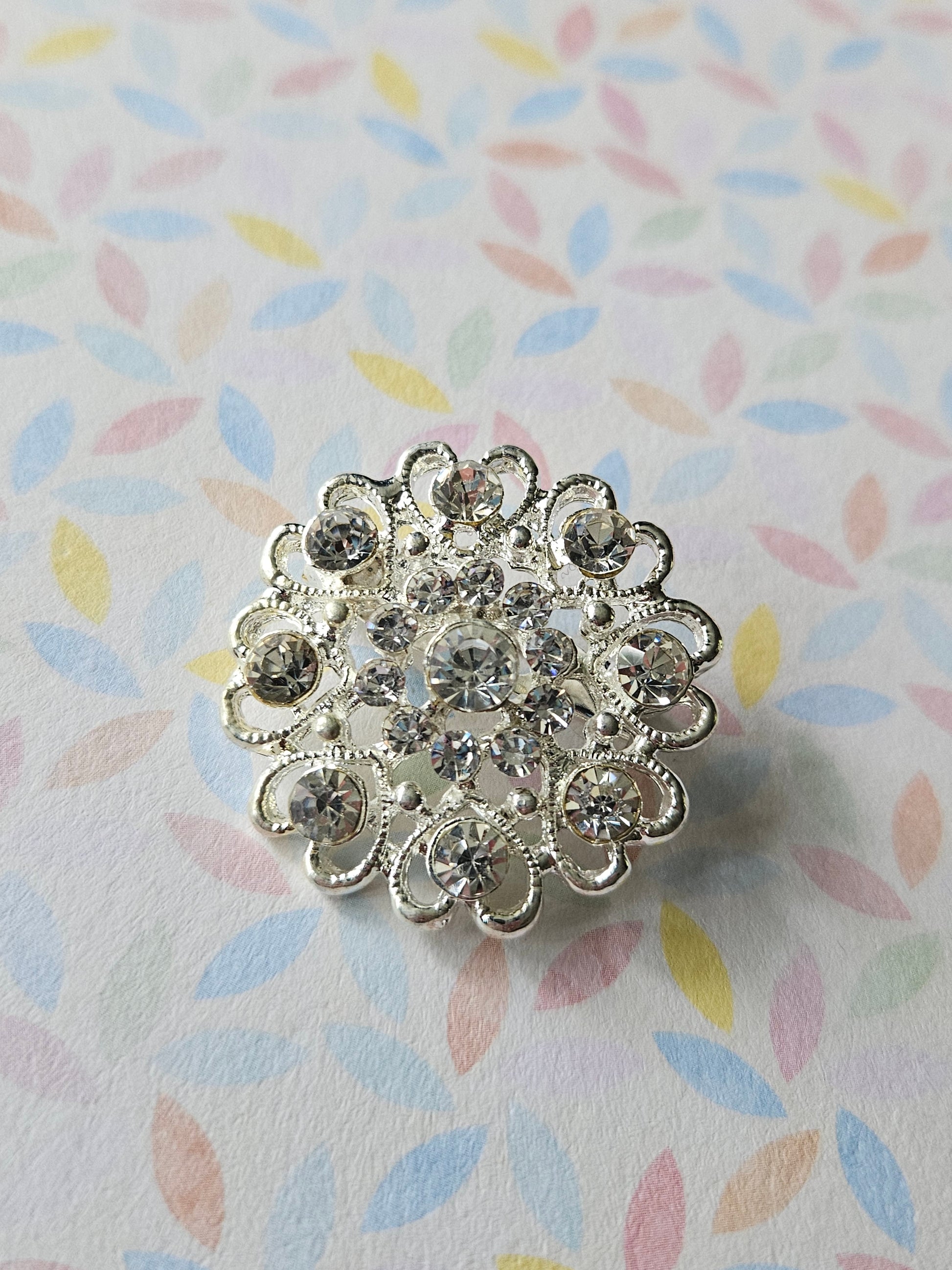 rhinestone flower brooch pin - silver