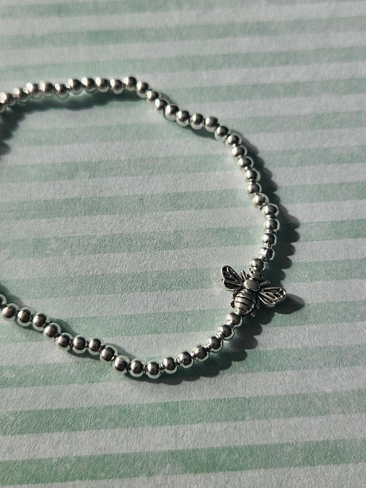 Bumblebee Bracelet | Beaded Silver Plated Bee Charm Bracelet | Cute Insect Stretch Bracelet | Silver Tone Jewellery | Bee Lover Gift