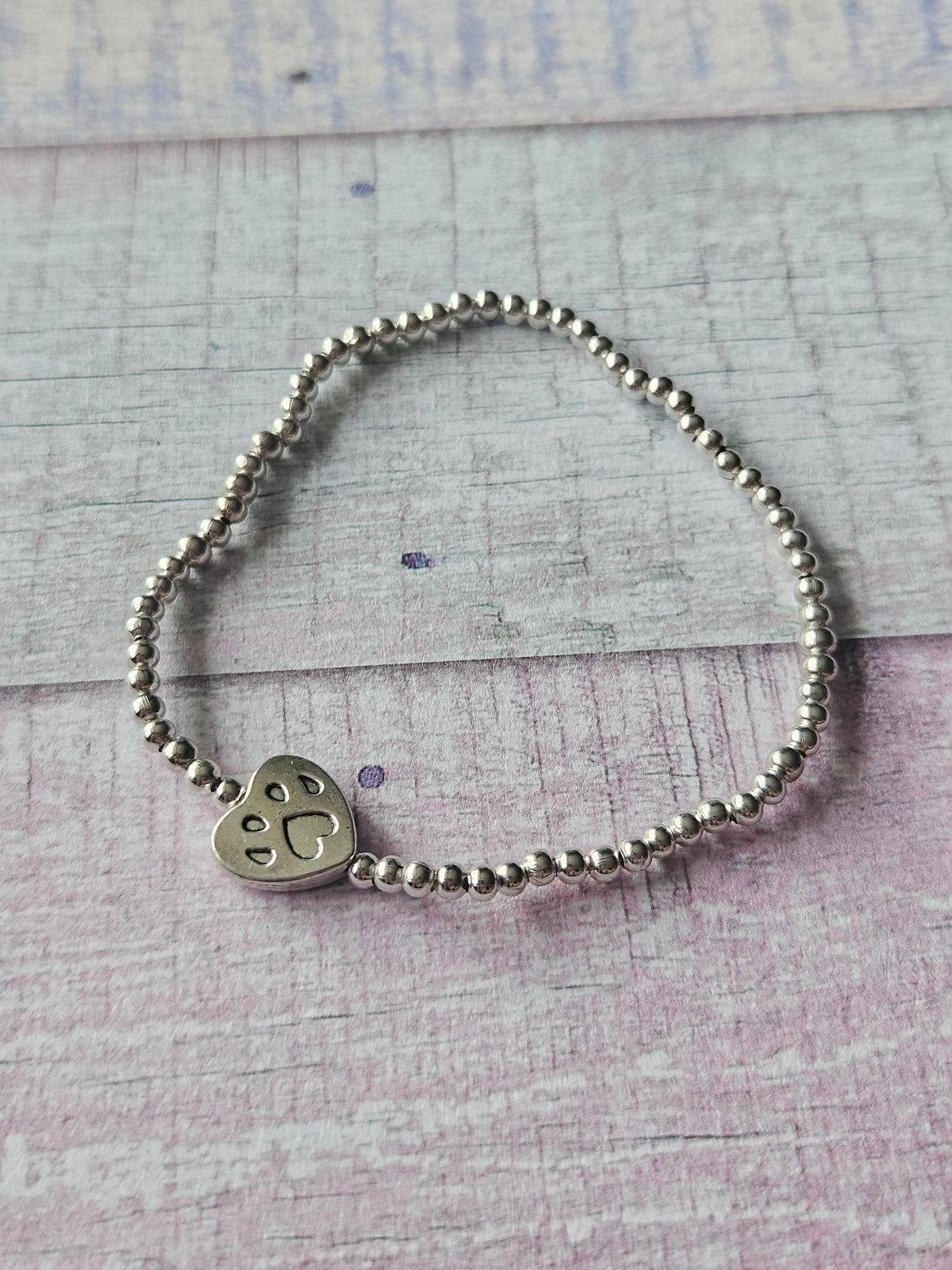 Paw Print Heart Bracelet | Beaded Pawprint Charm Bracelet | Silver Plated Heart Jewellery | Stretch Bracelet | Dog Lover Gift