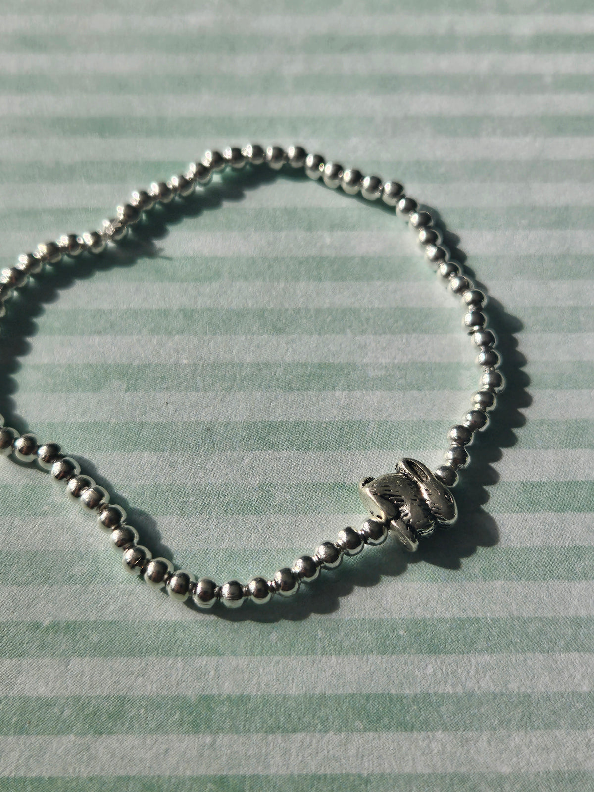 Rabbit Bracelet | Beaded Silver Plated Bunny Charm Bracelet | Cute Animal Stretch Bracelet | Silver Tone Jewellery | Rabbit Lover Gift