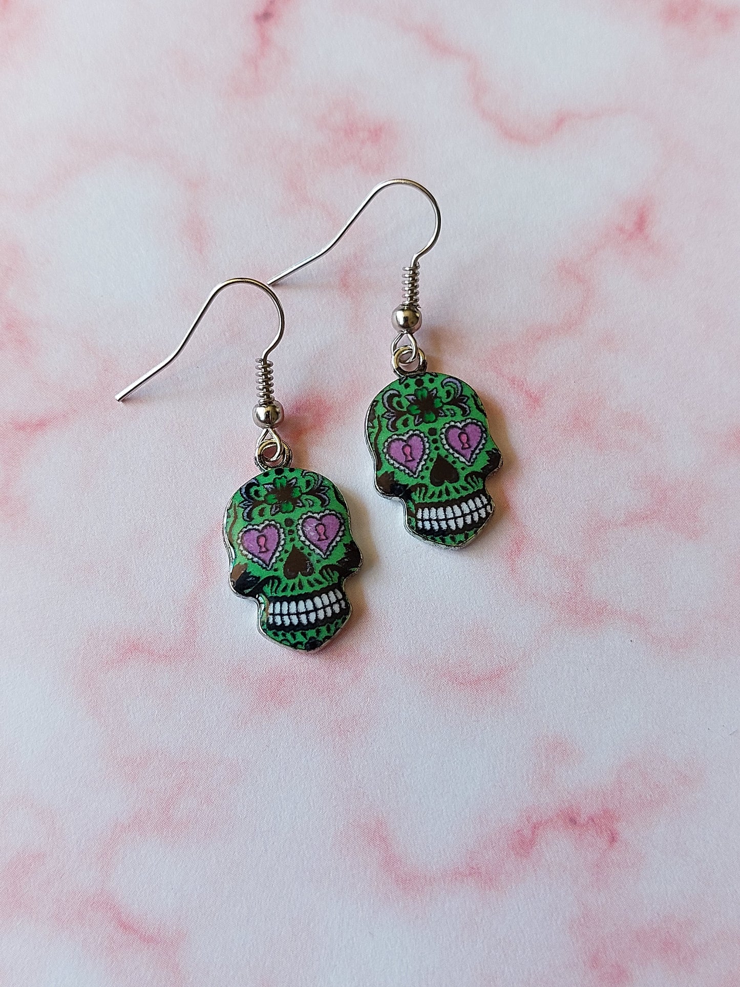 sugar skull earrings (green & pink) 