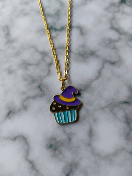 witch hat cupcake necklace