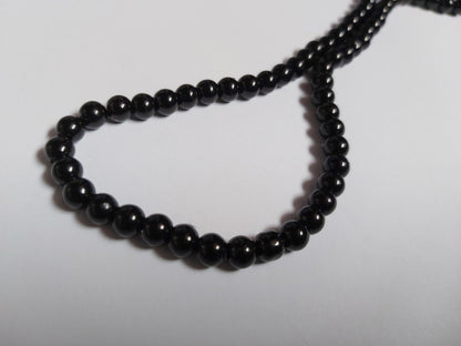 6mm glass pearl beads - black