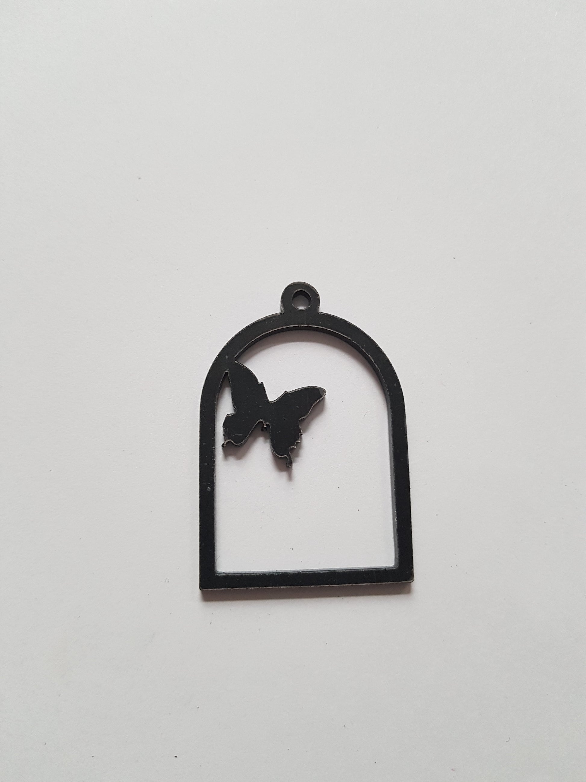 52mm acrylic bezel pendant - butterfly 