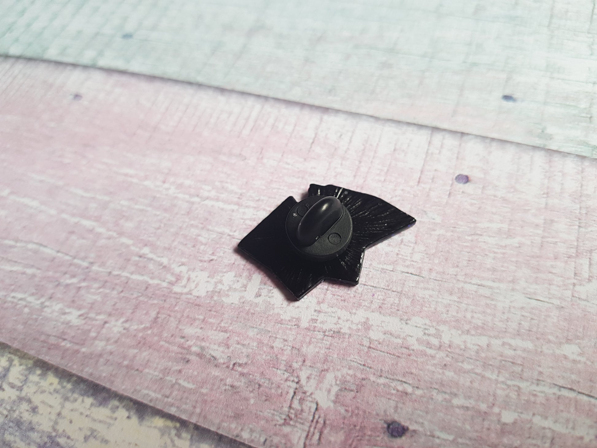 enamel pin badge - origami fortune teller