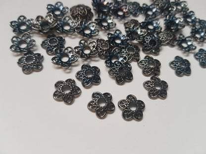 12mm flower beadcaps - black