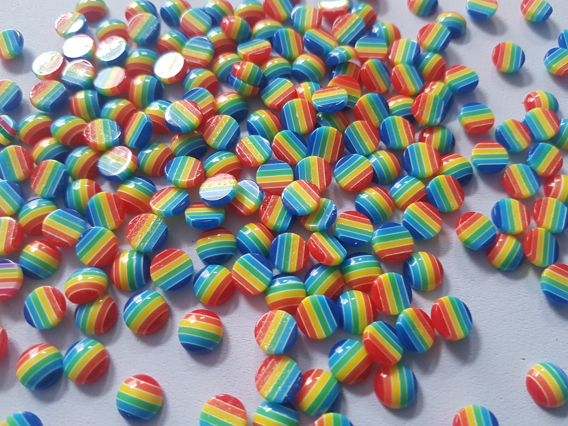 8mm striped resin cabochons - rainbow