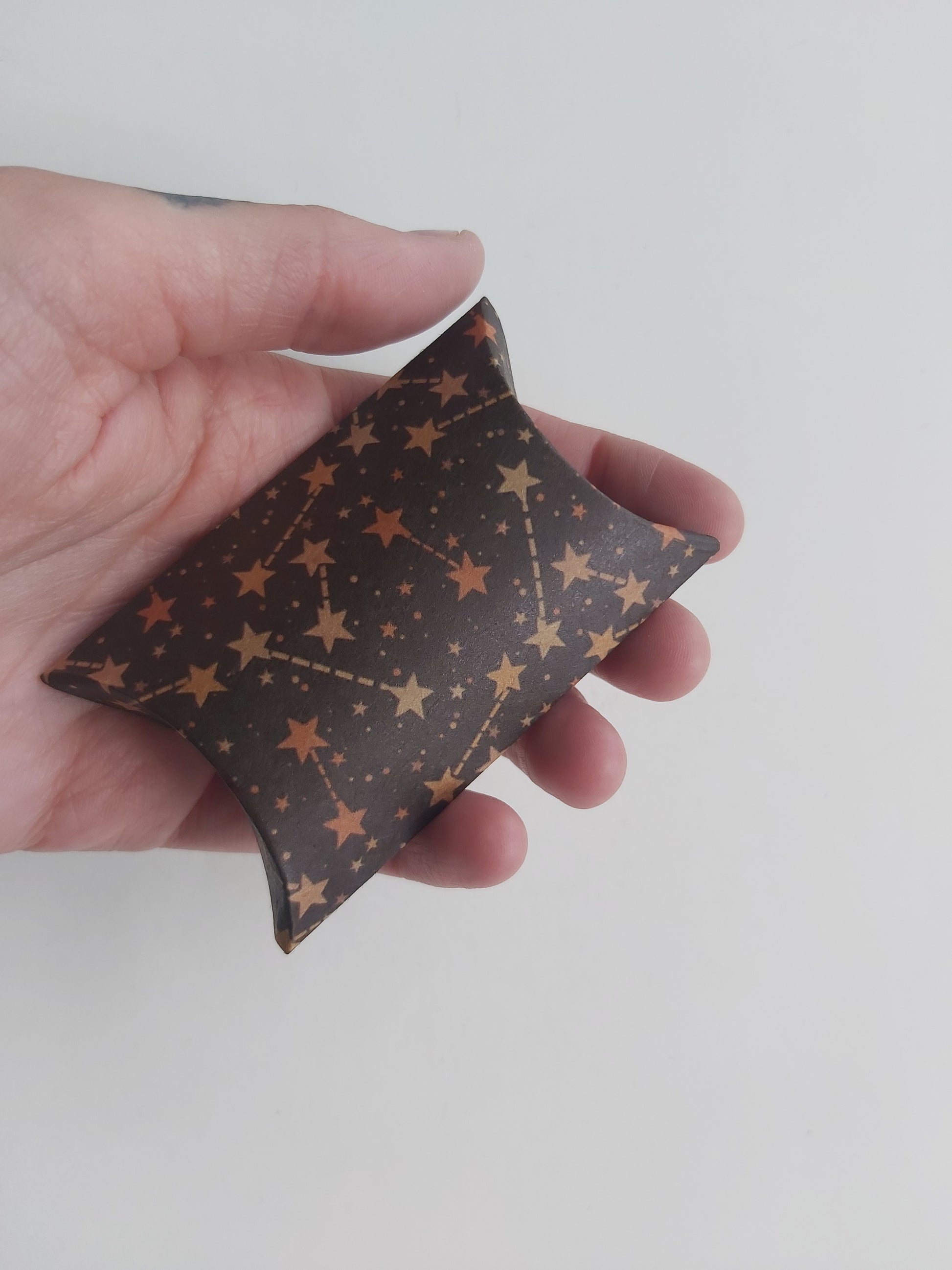 9.9cm pillow gift boxes - stars