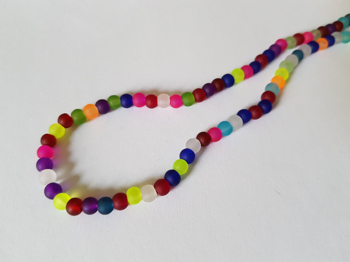 frosted glass beads - 4mm