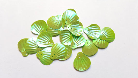 19mm AB seashell sequins - green