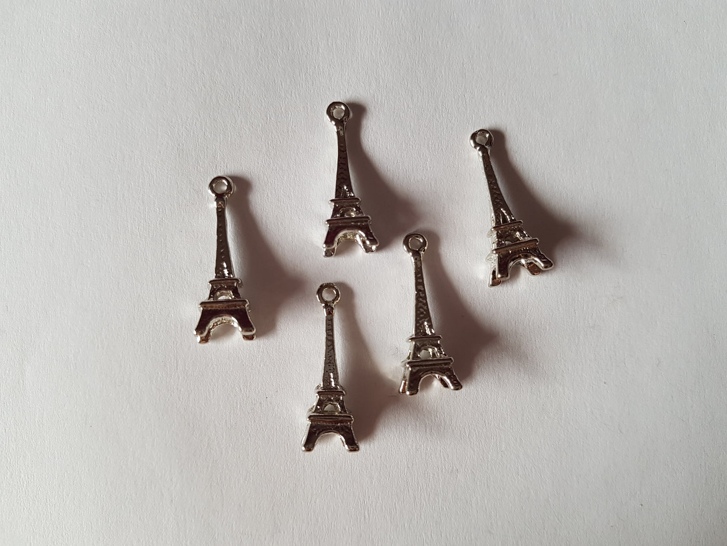 24mm silver eiffel tower pendants