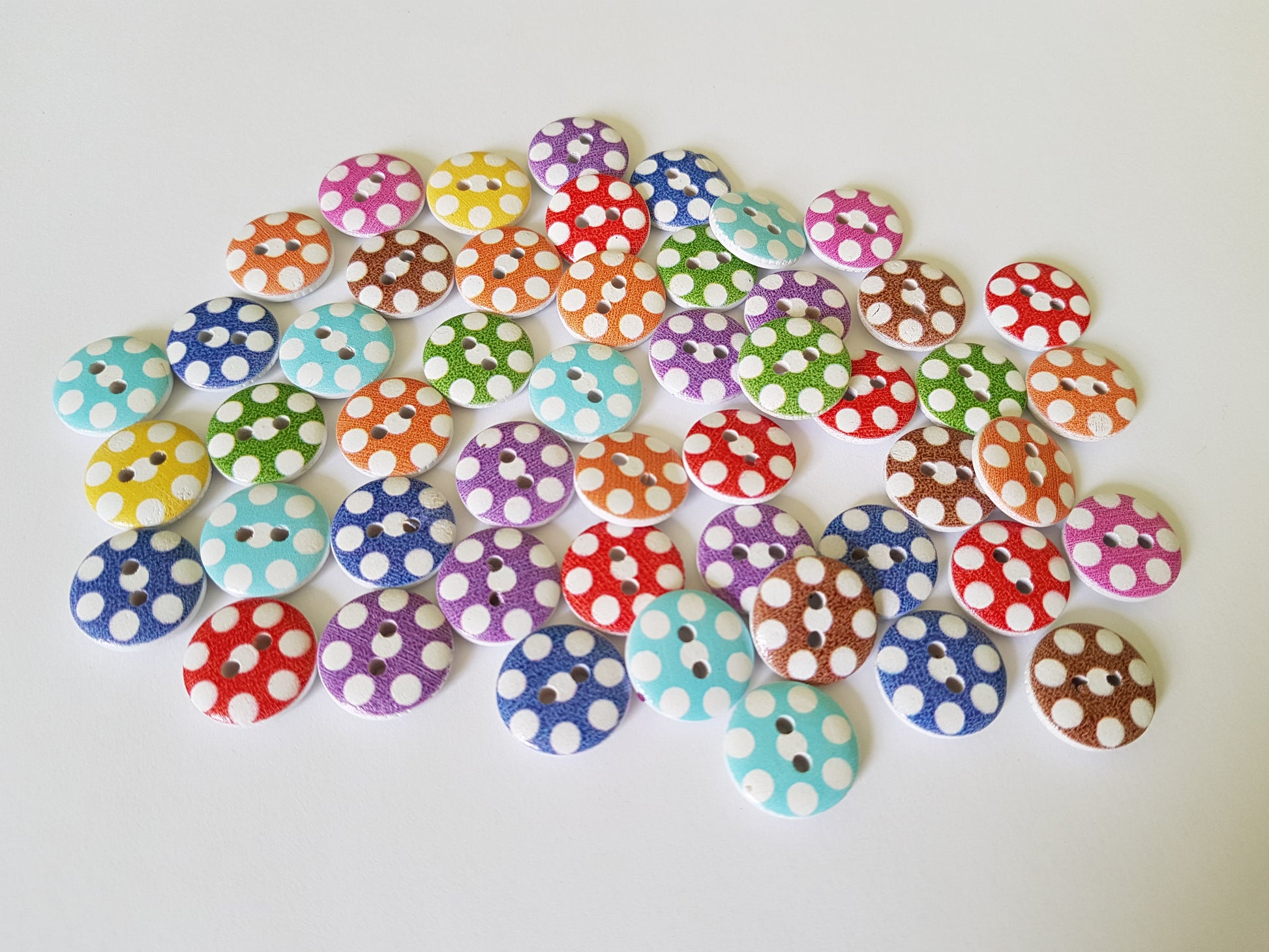 15mm wooden dotty buttons