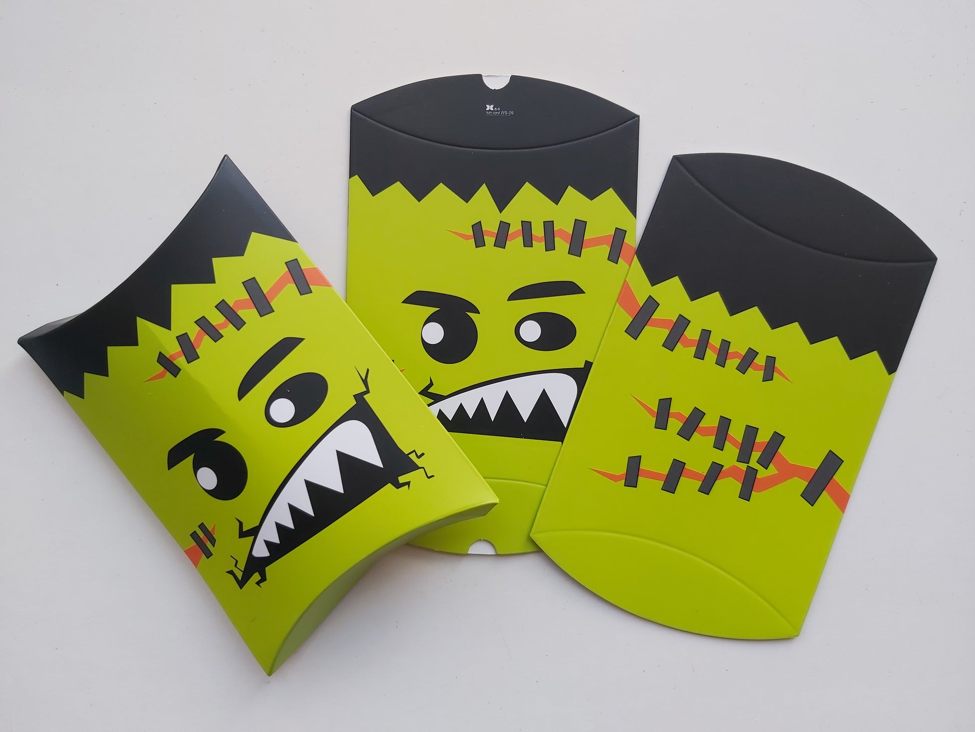 14cm halloween pillow gift boxes - zombie 