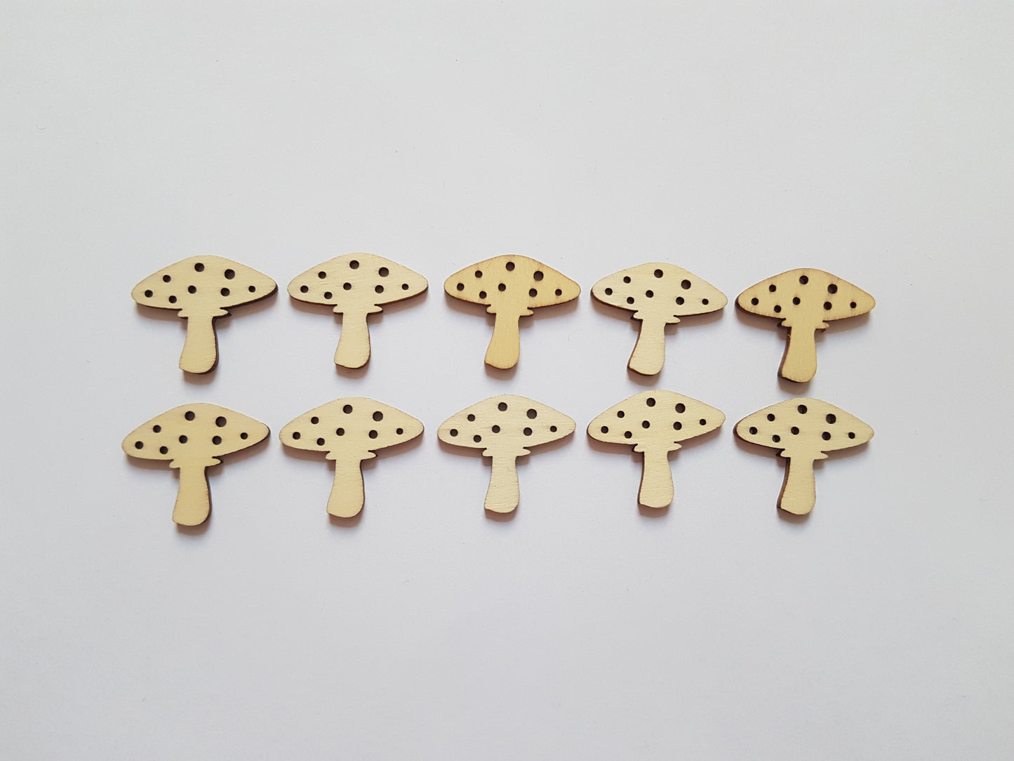 30mm wooden toadstool shapes