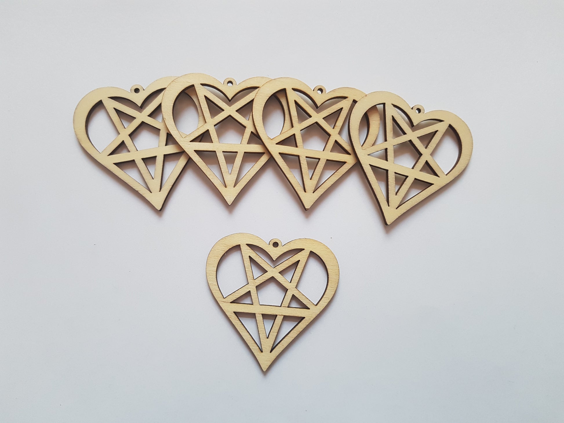 50mm wooden heart pentagram shapes