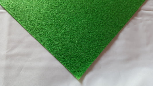 felt sheet - green