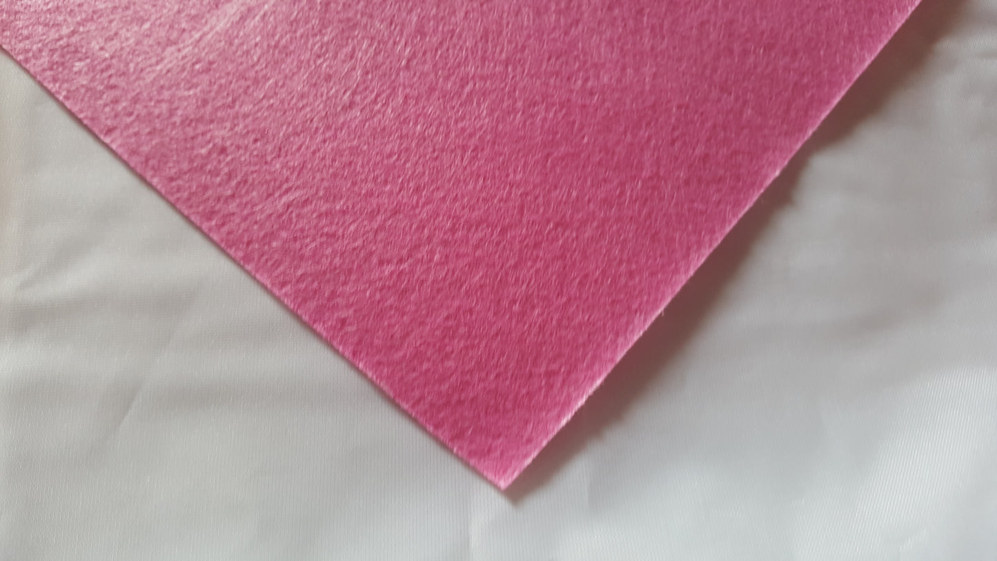 felt sheet - pink