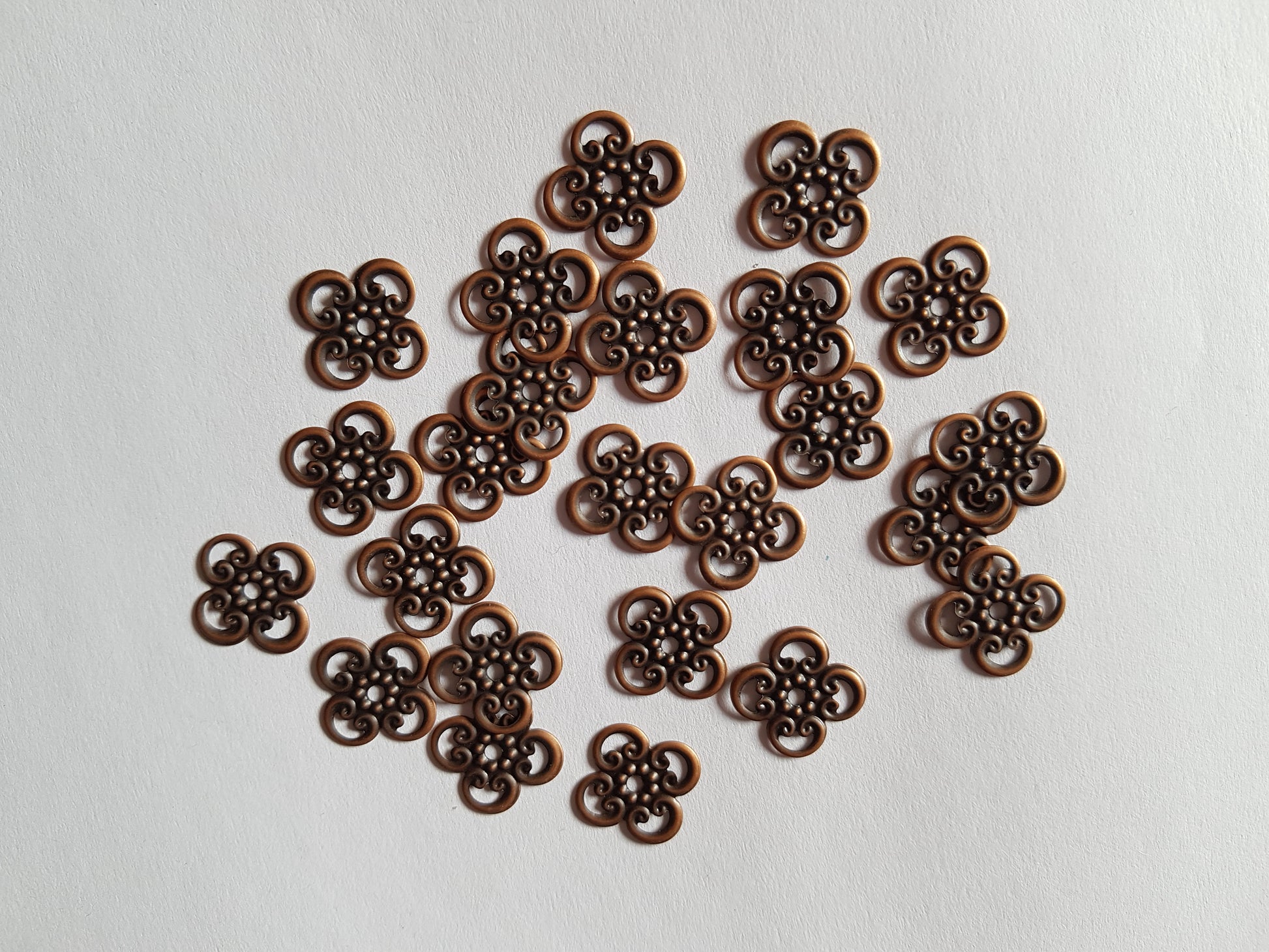 13mm antique bronze swirl connectors