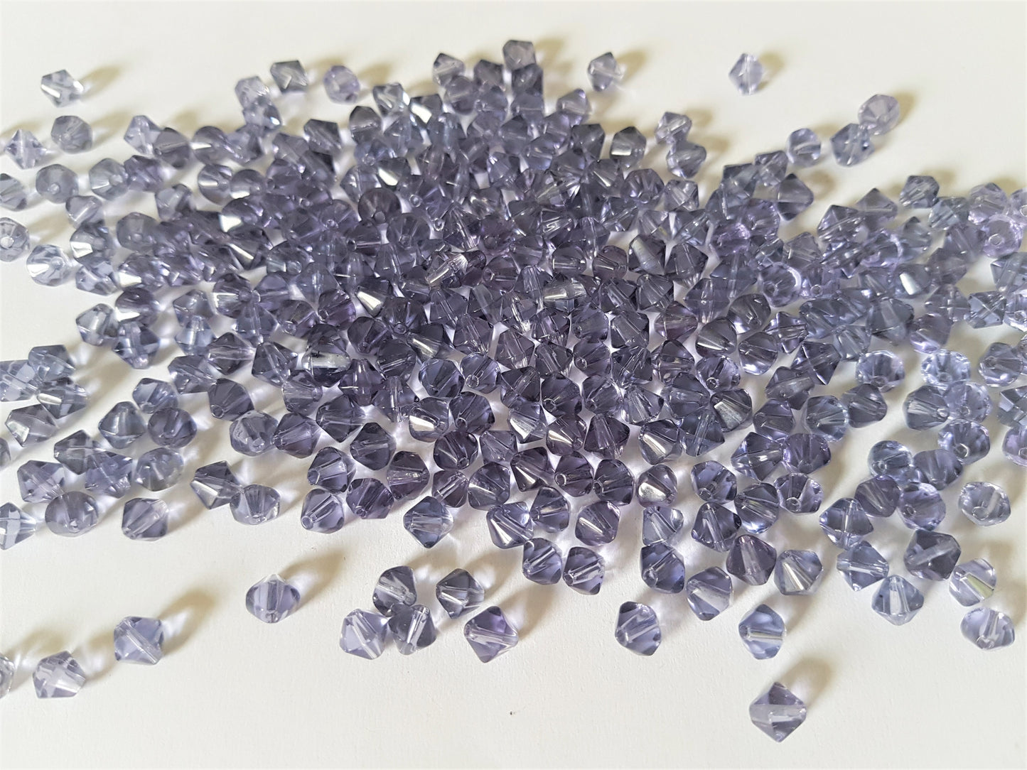 6mm glass bicone beads - purple 