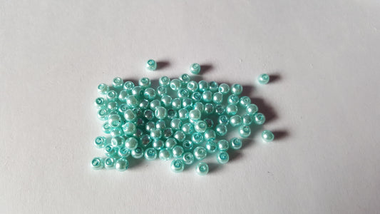100 x 4mm Round Pearl Glass Beads | Jewellery Making Beads for Bracelets, Necklaces, Earrings & DIY Craft Projects