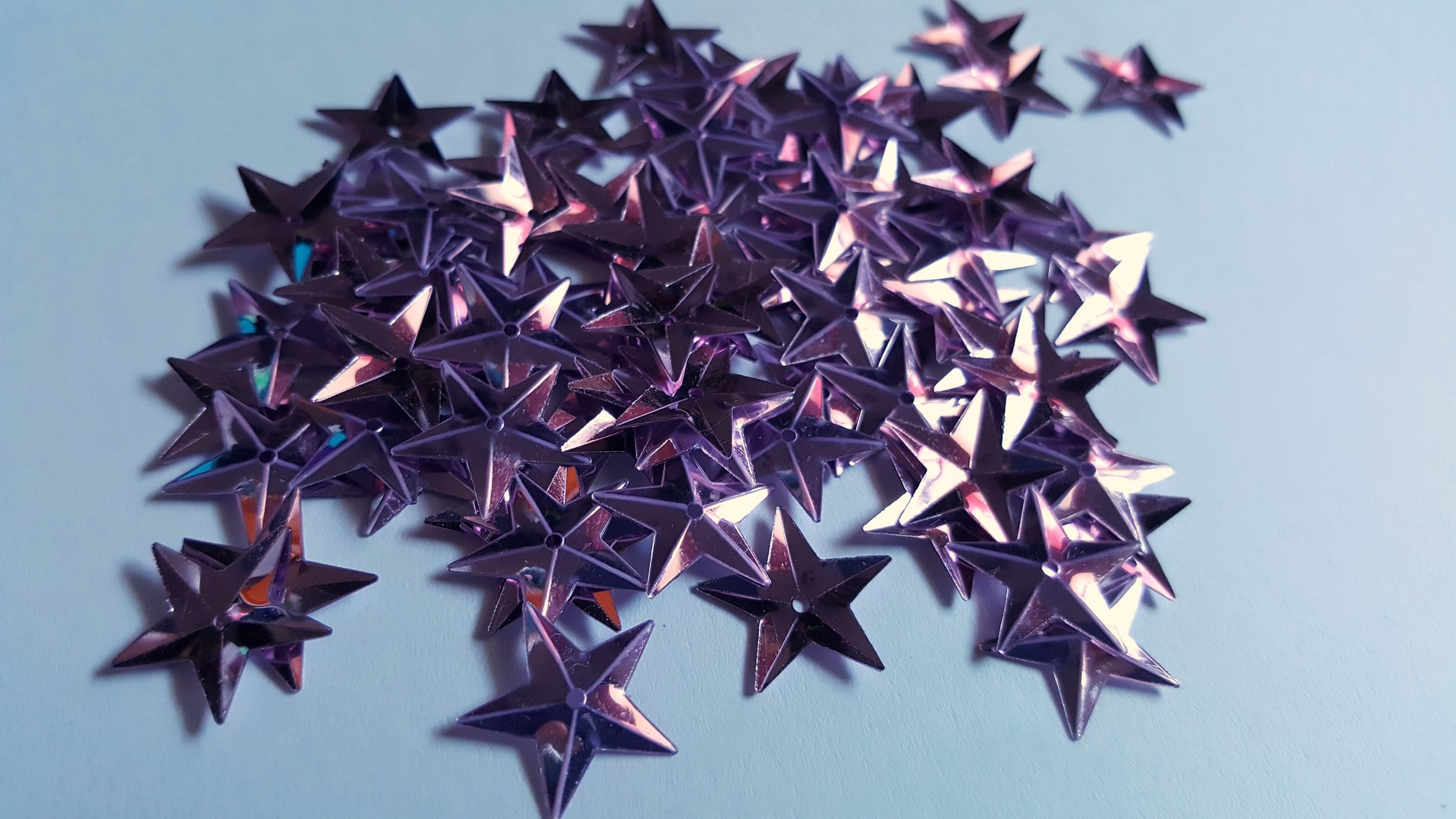 15mm metallic star sequins - lilac 