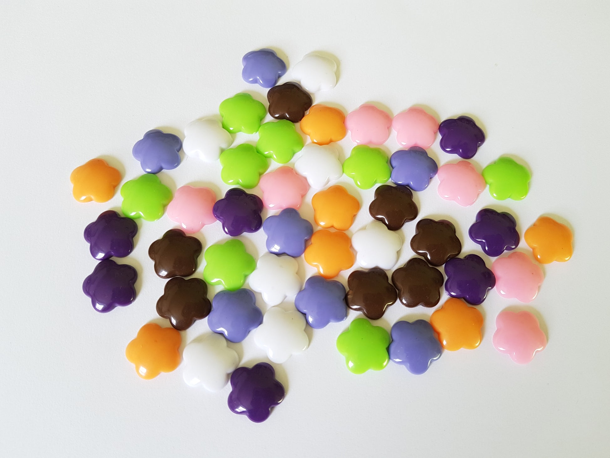 flower cabochons - mixed colour