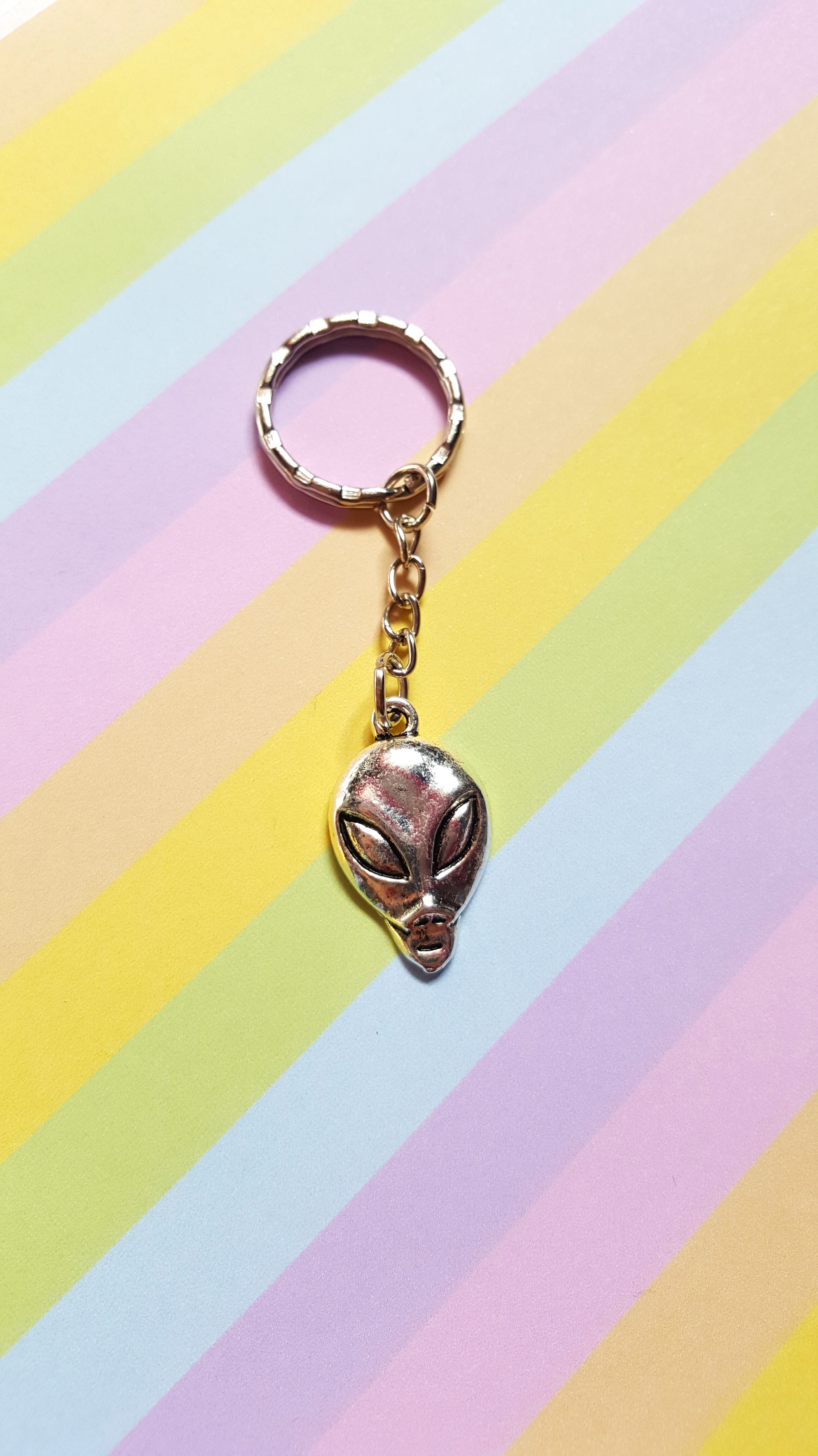 alien keyring