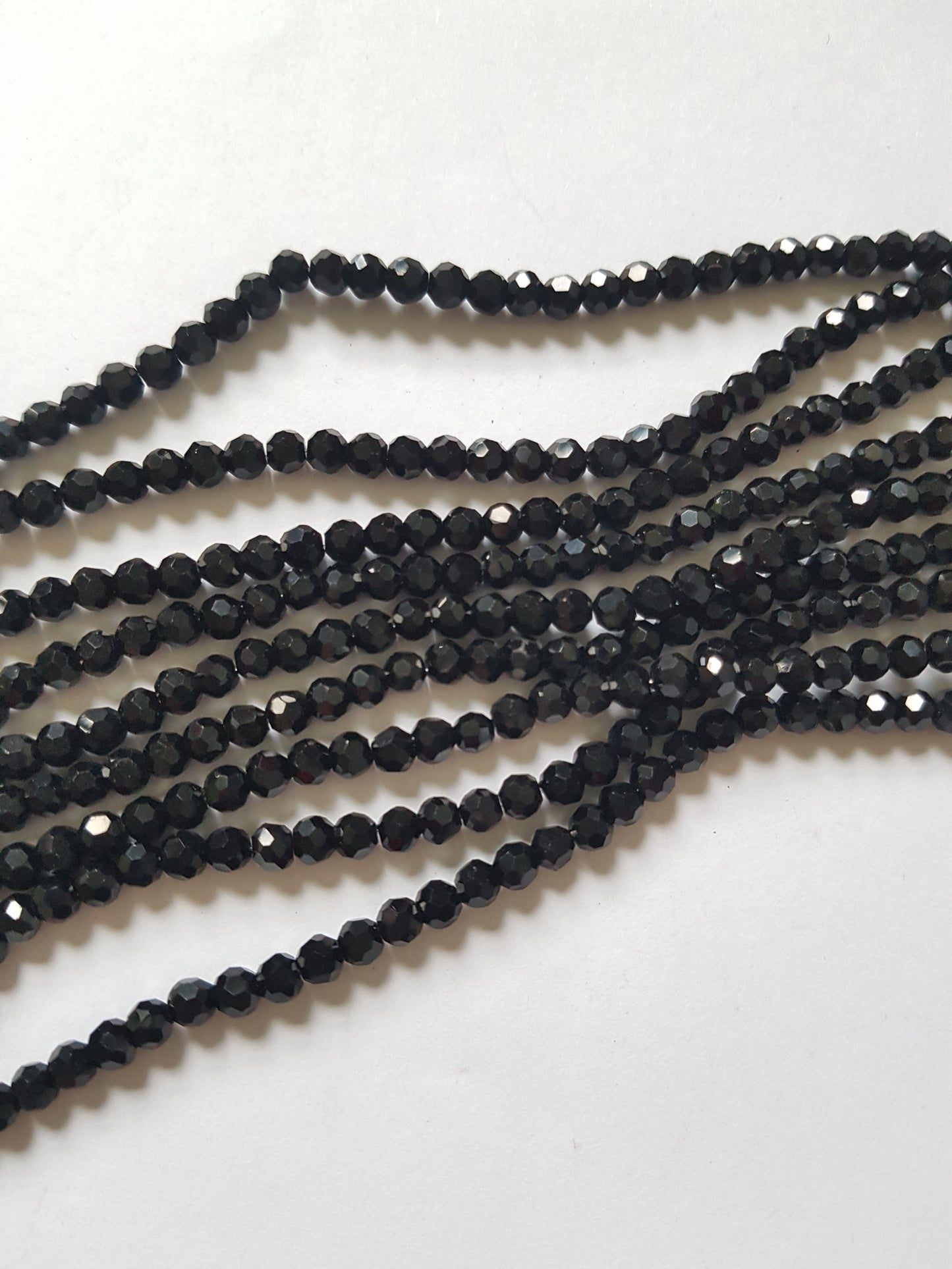 4mm faceted round glass beads - black