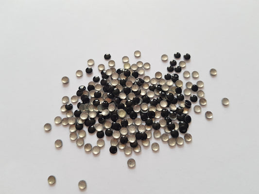 3mm round studs - black 