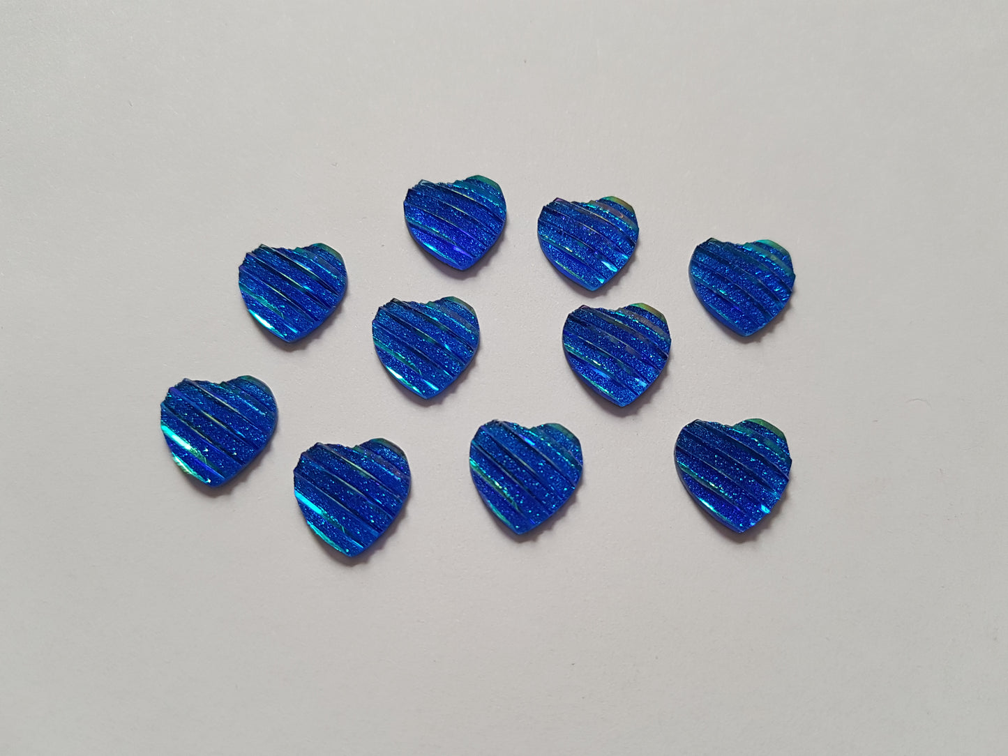 glitter heart cabochons - blue 