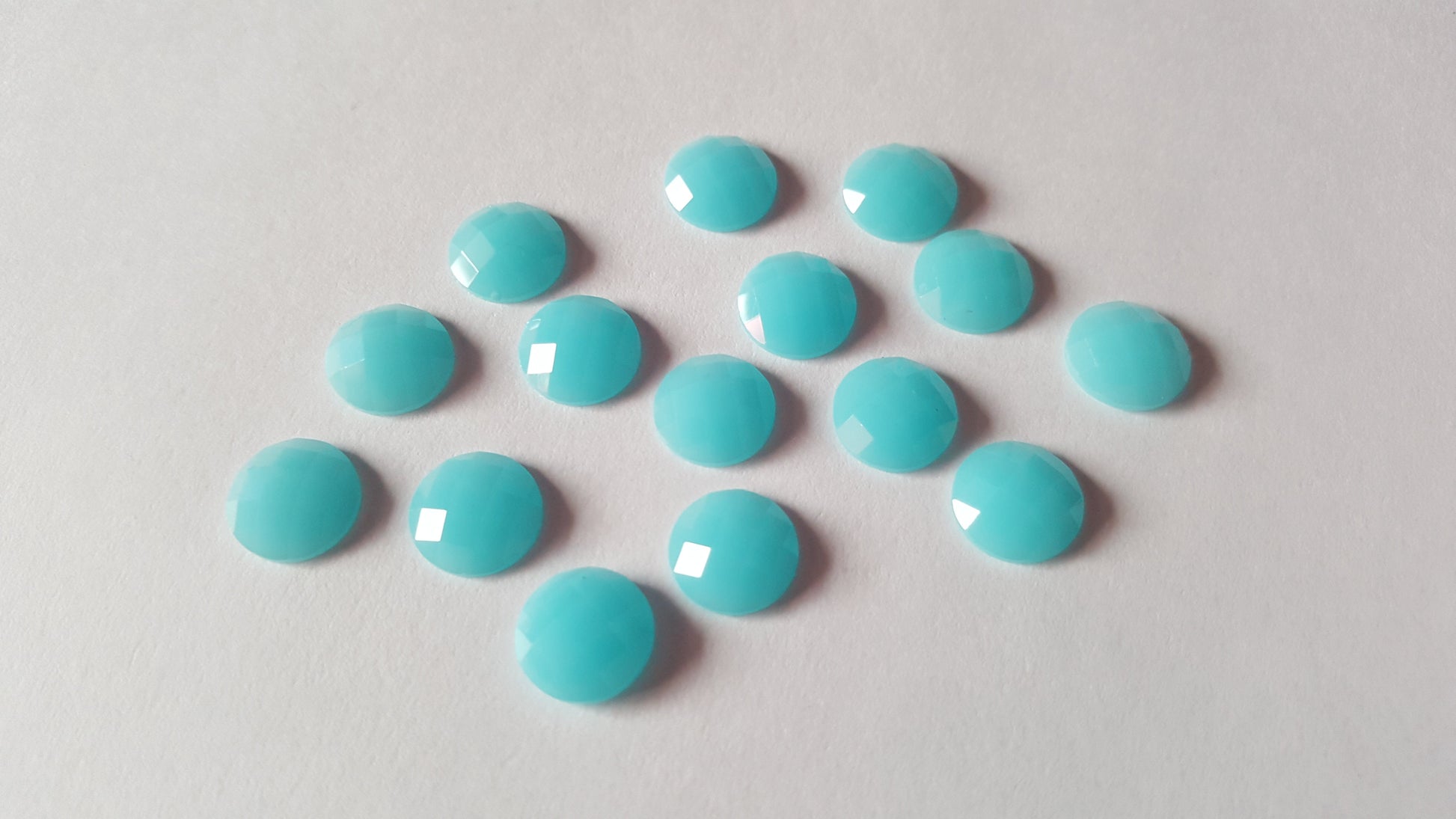 10mm jelly resin cabochons - blue